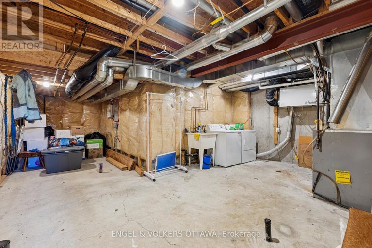 29136512/507-salzburg-drive/notting-hillsummerside/ottawa/ontario/K4A0C6_35