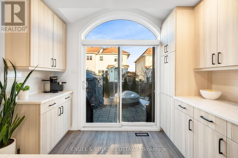 29247647/506-allegro-way/avalon-east/ottawa/ontario/K4A0H6_16