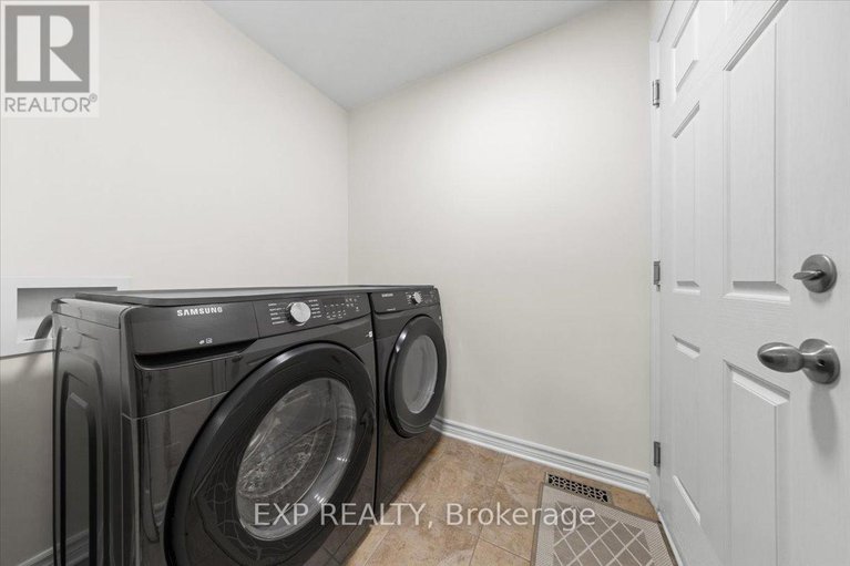 29229486/300-grayburn-way/strandherd/ottawa/ontario/K2J0V8_19