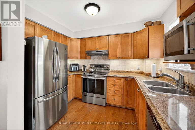 29102849/9-panorama-private/ottawa-west/ottawa/ontario/K1Y4X1_17