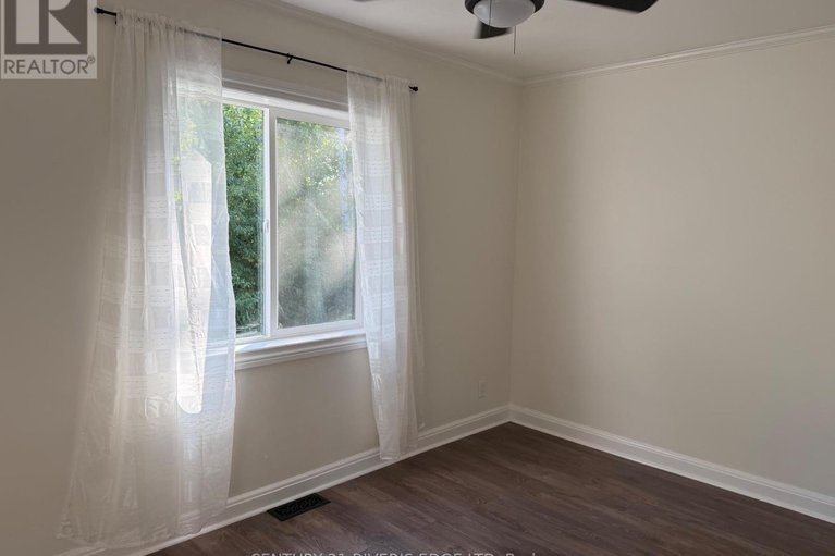 28732239/6385-6th-concession-road/augusta-twp/augusta/ontario/K0E1R0_13