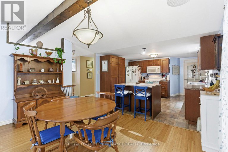 29238691/6149-poirier-avenue/south-glengarry-charlottenburgh-twp/south-glengarry/ontario/K0C2J0_11