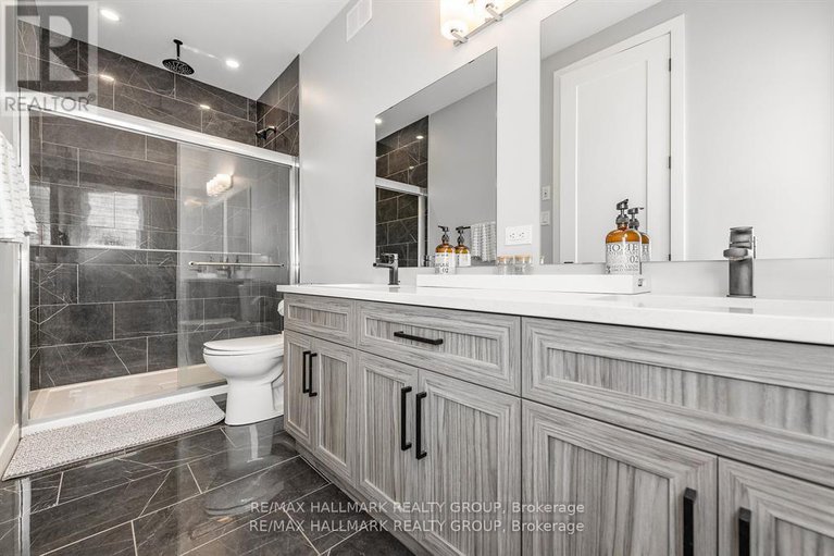 28309786/45-richer-street-e/north-stormont-finch-twp/north-stormont/ontario/K0A1R0_20