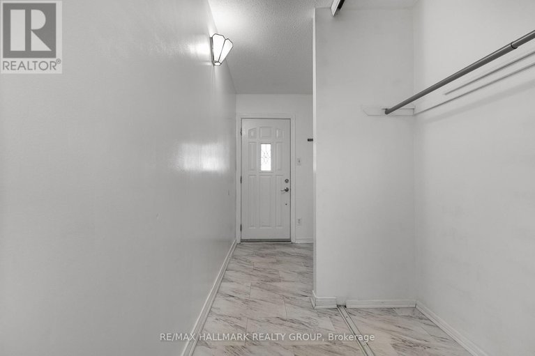 28993816/137-3445-uplands-drive/hunt-club/ottawa/ontario/K1V9N5_3