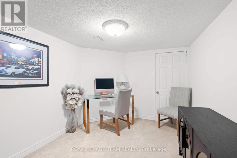 28934381/23-glacier-street/on-the-green/ottawa/ontario/K2J2M7_29