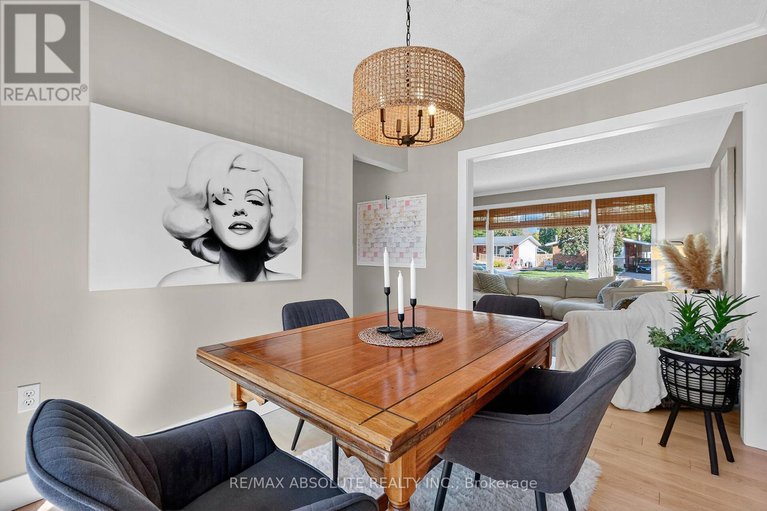 29104239/2186-tawney-road/hawthorne-meadows/ottawa/ontario/K1G1C5_10