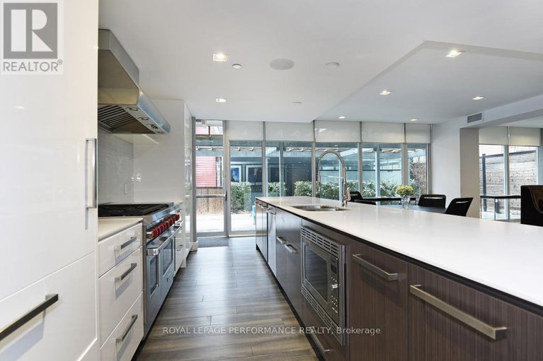 28888604/702-300-lisgar-street/ottawa-centre/ottawa/ontario/K2P0E2_44