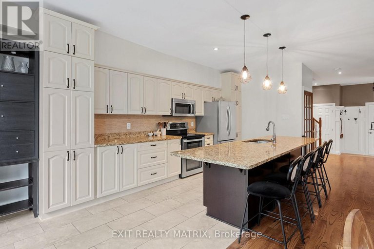 28562975/6770-breanna-cardill-street/greely/ottawa/ontario/K4P0C3_15