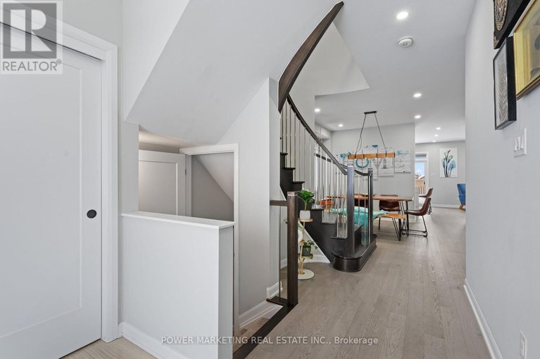 29439626/143-robin-easey-avenue/half-moon-bay/ottawa/ontario/K2J6V4_4