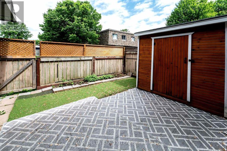 28521116/3024-fairlea-crescent/heron-gateindustrial-park/ottawa/ontario/K1V8T7_25