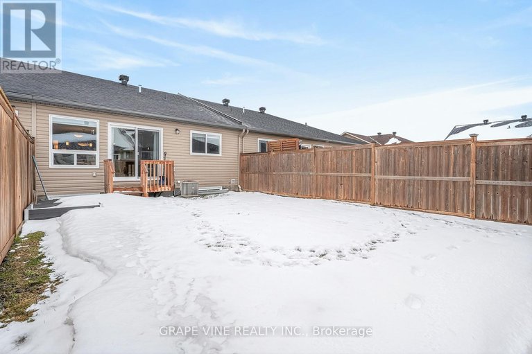 29484450/923-leishman-drive/mississippi-mills-ramsay-twp/mississippi-mills/ontario/K0A1A0_33