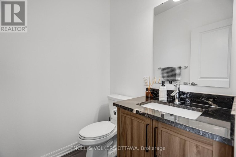 28296597/606-mikinak-road/cfb-rockcliffe-and-area/ottawa/ontario/K1K3X7_13