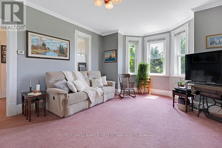 28636228/453-day-road/drummond-n-elmsley-drummond-twp/drummondnorth-elmsley/ontario/K7H3C3_9