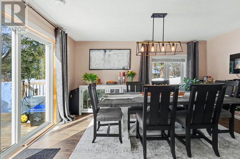 29413274/191-macmillan-lane/constance-bay/ottawa/ontario/K0A3M0_15