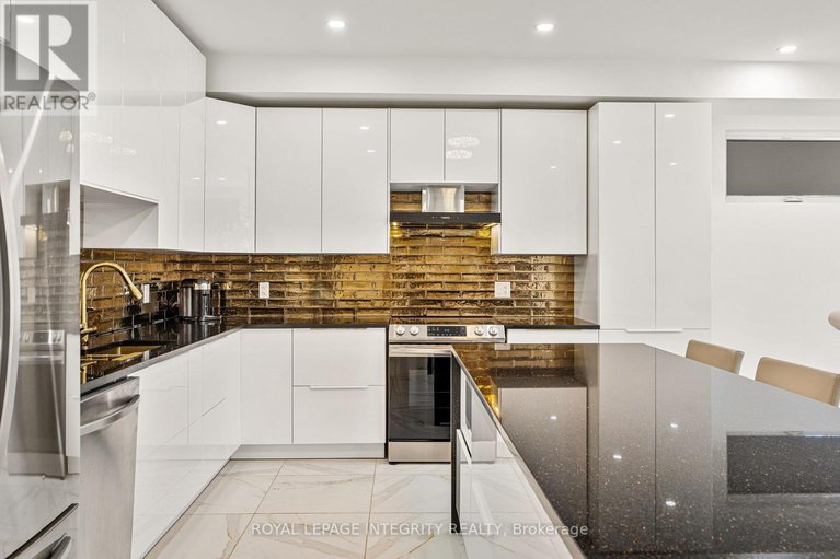 29082051/266-currell-avenue/westborohampton-park/ottawa/ontario/K1Z7J6_7