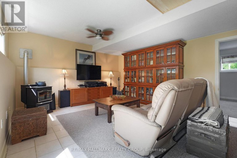 28430481/184-old-pakenham-road/fitzroy/ottawa/ontario/K0A1X0_30