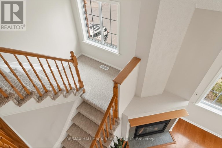 29659559/142-gatestone-private/beacon-hill-south/ottawa/ontario/K1J1K5_25