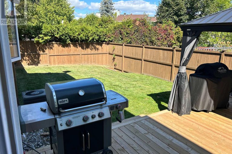 29175531/910-borland-drive/chatelaine-village/ottawa/ontario/K1E1X6_46