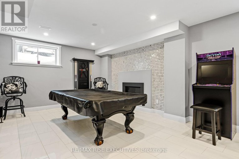 28284829/165-finsbury-avenue/stittsville-south/ottawa/ontario/K2S2P5_44