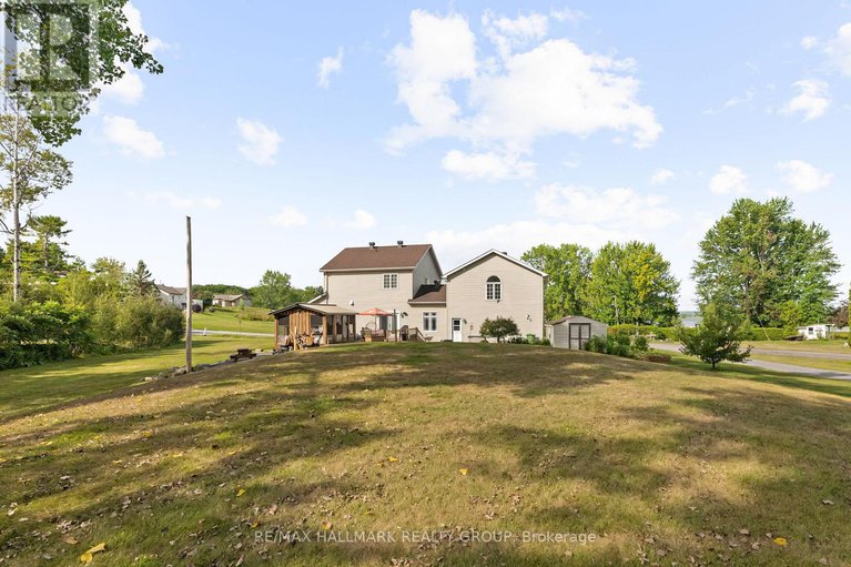 29362001/115-pigeon-street/town-of-rockland/clarence-rockland/ontario/K4K1J8_47