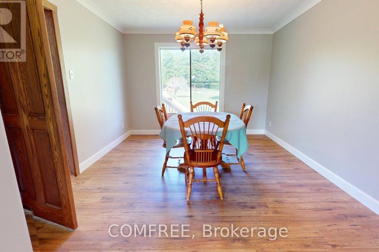 29498593/4437-county-road-12/south-stormont-osnabruck-twp/south-stormont/ontario/K0C1R0_3