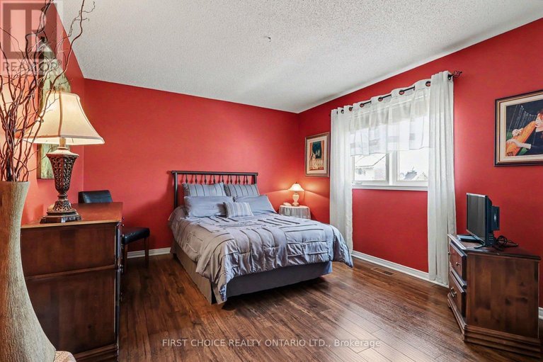 29580103/3395-descotes-circle/town-of-rockland/clarence-rockland/ontario/K4K1A8_11