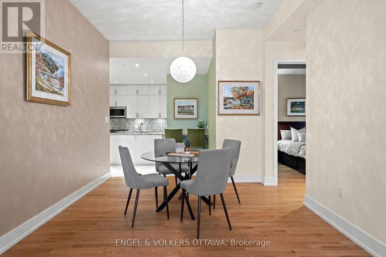 28995603/207-100-champagne-avenue-s/west-centre-town/ottawa/ontario/K1S4P4_14