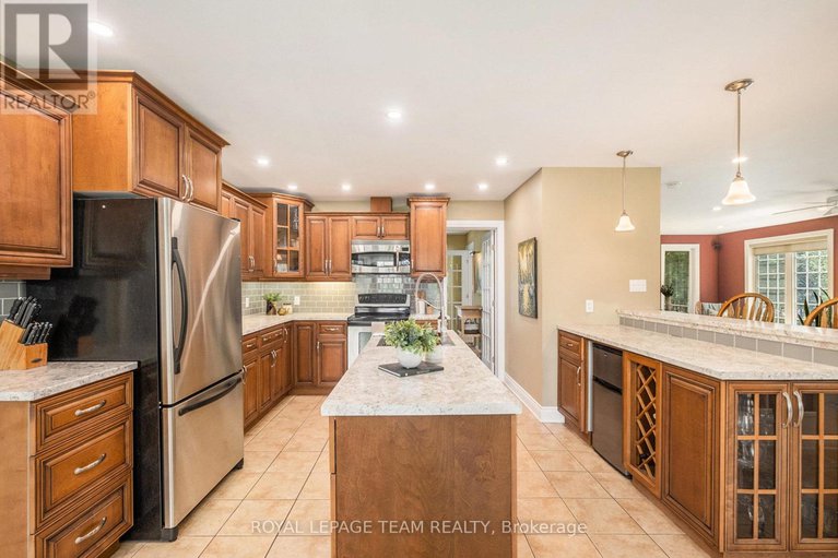 28639751/1307-whitney-road/north-grenville-twp-kemptville-east/north-grenville/ontario/K0G1J0_11