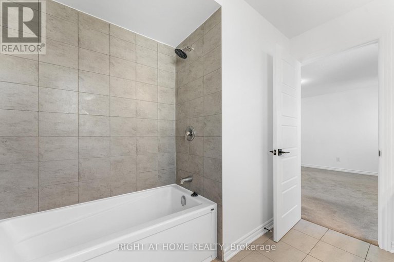 28857821/47-mudminnow-crescent/avalon-west/ottawa/ontario/K4A5H9_33