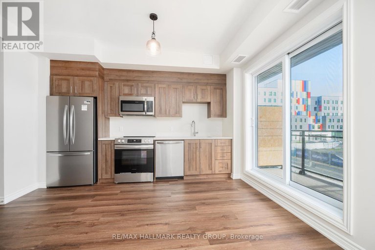 28379304/1350-hemlock-road/cfb-rockcliffe-and-area/ottawa/ontario/K1K5C2_8