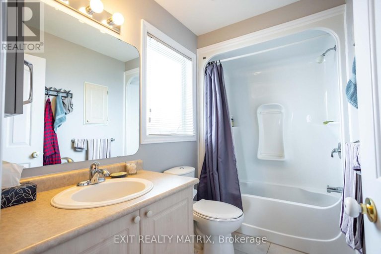 29417316/106-lachaine-street/embrun/russell/ontario/K0A3H0_33