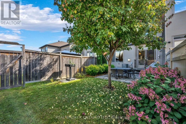 29571545/291-shinleaf-crescent/mer-bleuebradley-estatesanderson-park/ottawa/ontario/K1W0J2_46