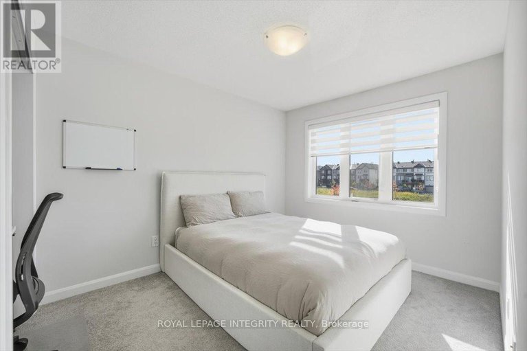 29028072/717-sebastian-street/avalon-east/ottawa/ontario/K4A5L1_23