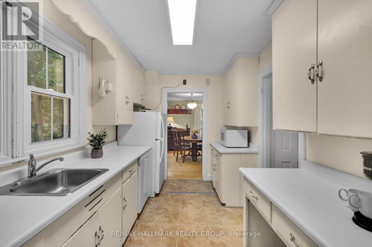 28450247/249-old-irving-place/civic-hospital/ottawa/ontario/K1Y1Z9_11