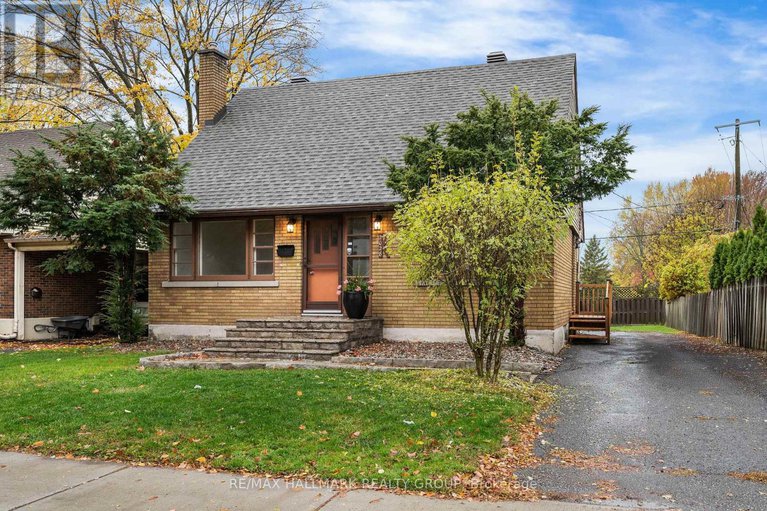 29078857/2028-othello-avenue/elmvale-acresurbandale/ottawa/ontario/K1G2A6_2