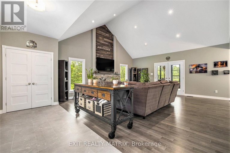 28501475/3253-maisonneuve-road/clarencerockland-twp/clarence-rockland/ontario/K0A3N0_6