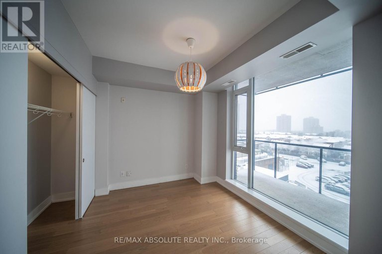 29244578/607-360-patricia-avenue/westboro-south/ottawa/ontario/K1Z0A8_17