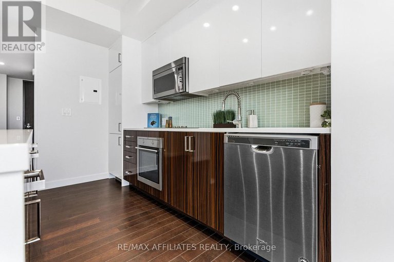 29083833/508-201-parkdale-avenue-w/mechanicsville/ottawa/ontario/K1Y1E8_5