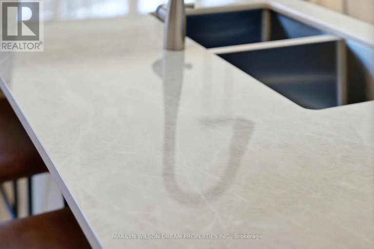 29671418/146-tapadero-avenue/emerald-meadowstrailwest/ottawa/ontario/K2V0A7_20