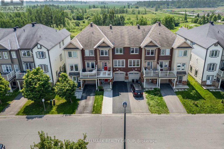 28798699/110-sunshine-crescent/notting-hillsummerside/ottawa/ontario/K4A0V3_29