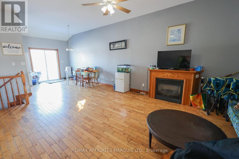 29248510/19249-county-road-2-road/south-glengarry-charlottenburgh-twp/south-glengarry/ontario/K0C2E0_5