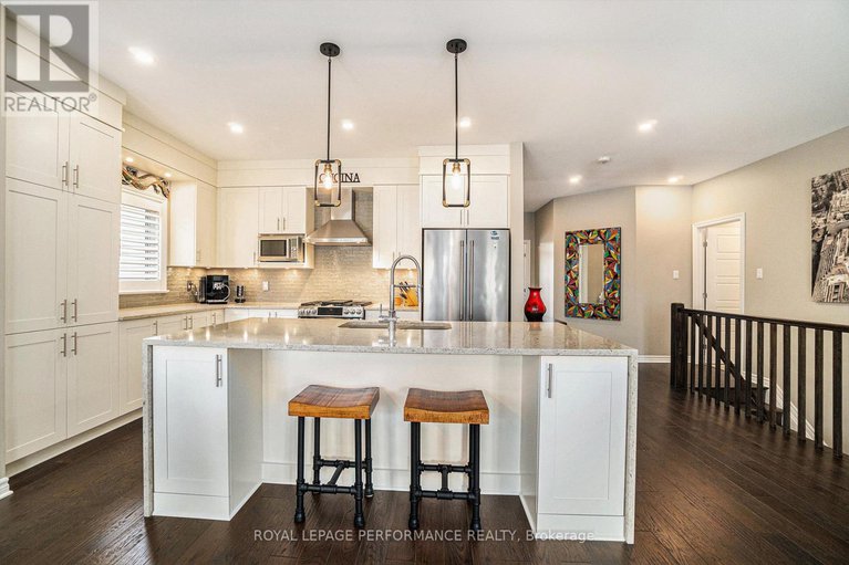 28336661/82-kayenta-street/remainder-of-stittsville-area/ottawa/ontario/K2S2K7_11