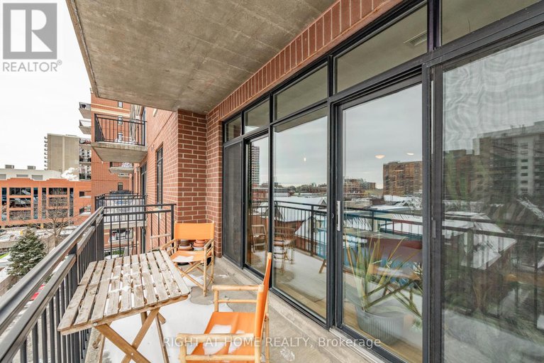 28145648/504-364-cooper-street/ottawa-centre/ottawa/ontario/K2P2P3_35