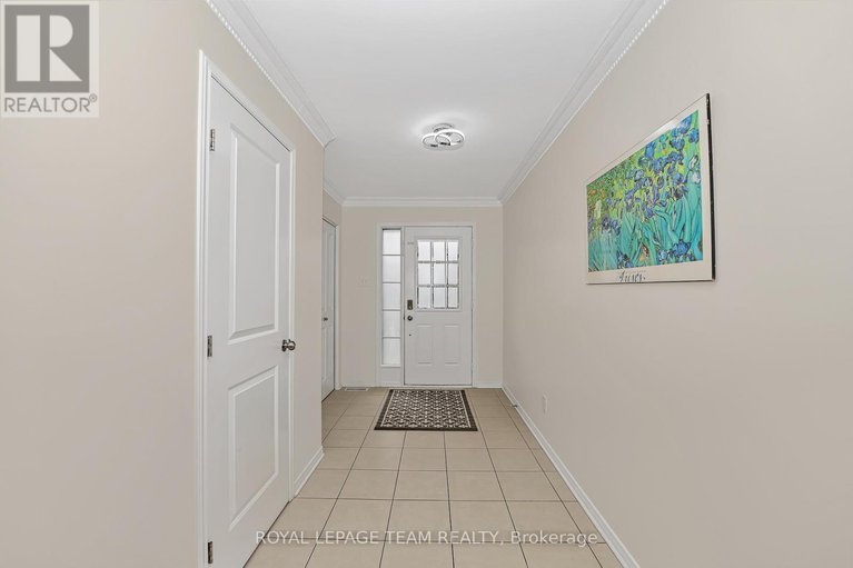 28967262/430-haresfield-court/riverside-southgloucester-glen/ottawa/ontario/K4M0B6_5