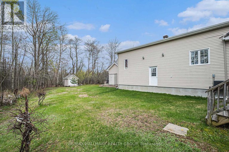 28406241/4633-albion-road/blossom-parkkemp-parkfindlay-creek/ottawa/ontario/K1X1A4_29