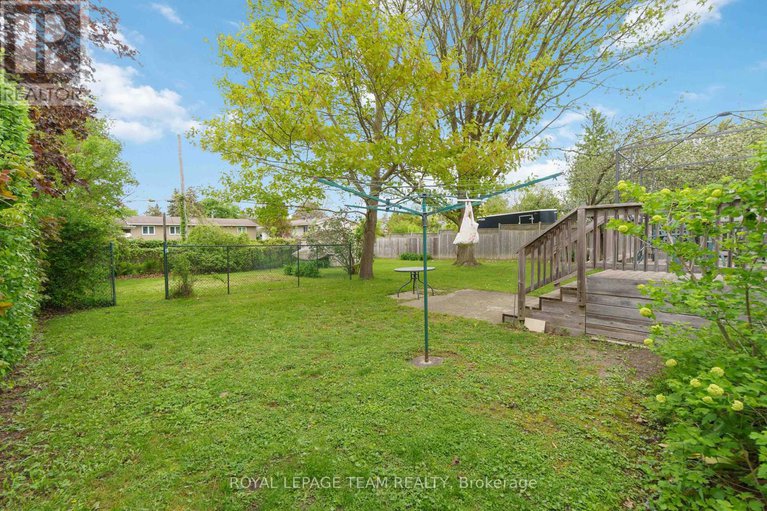 28348329/307-dodson-street/kemptville/north-grenville/ontario/K0G1J0_34