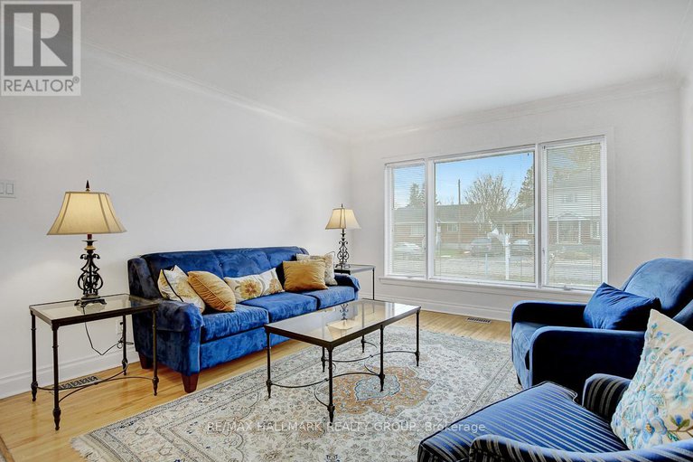 29145241/13-dunham-street/cardinal-heights/ottawa/ontario/K1J7L5_4