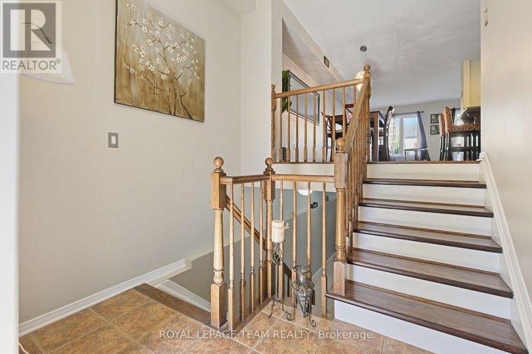 29394833/215-parkrose-private/chatelaine-village/ottawa/ontario/K4A0N8_6