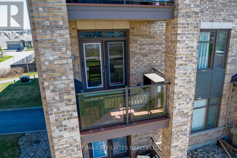 28830419/201-220-janka-private/emerald-meadowstrailwest/ottawa/ontario/K2V0E6_2