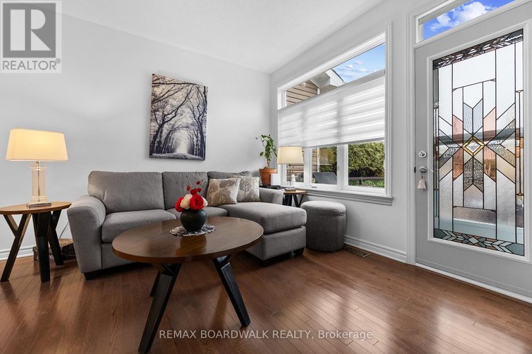 29636678/12-royalty-way/north-grenville-twp-kemptville-south/north-grenville/ontario/K0G1J0_20